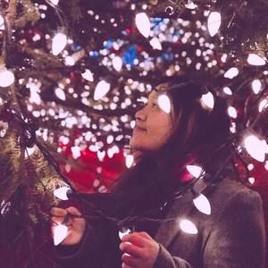 Meet your Posher, Aurelie